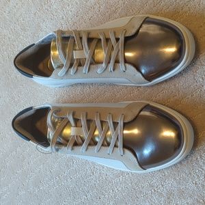 Kenneth Cole Sneakers